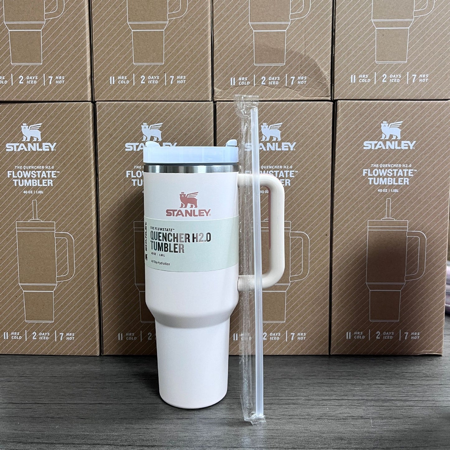 (Factory Surplus) Stanley Quencher H2.0 FlowState Stainless Steel Vacuum Insulated Tumbler with Lid and Straw for Water, Iced Tea or Coffee