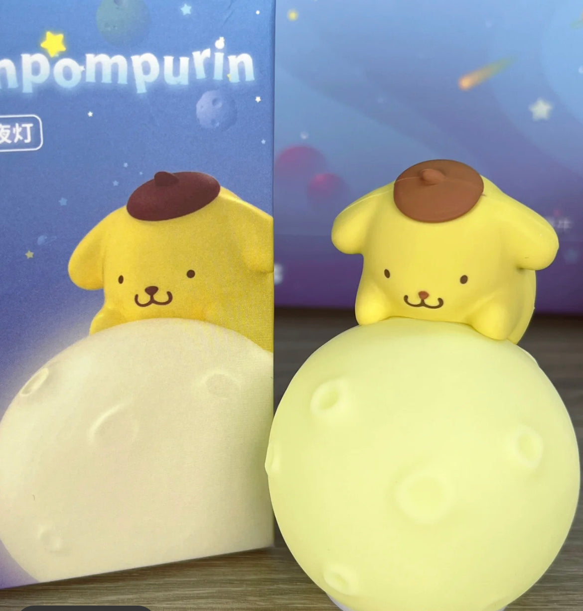 Sanrio moon lamp