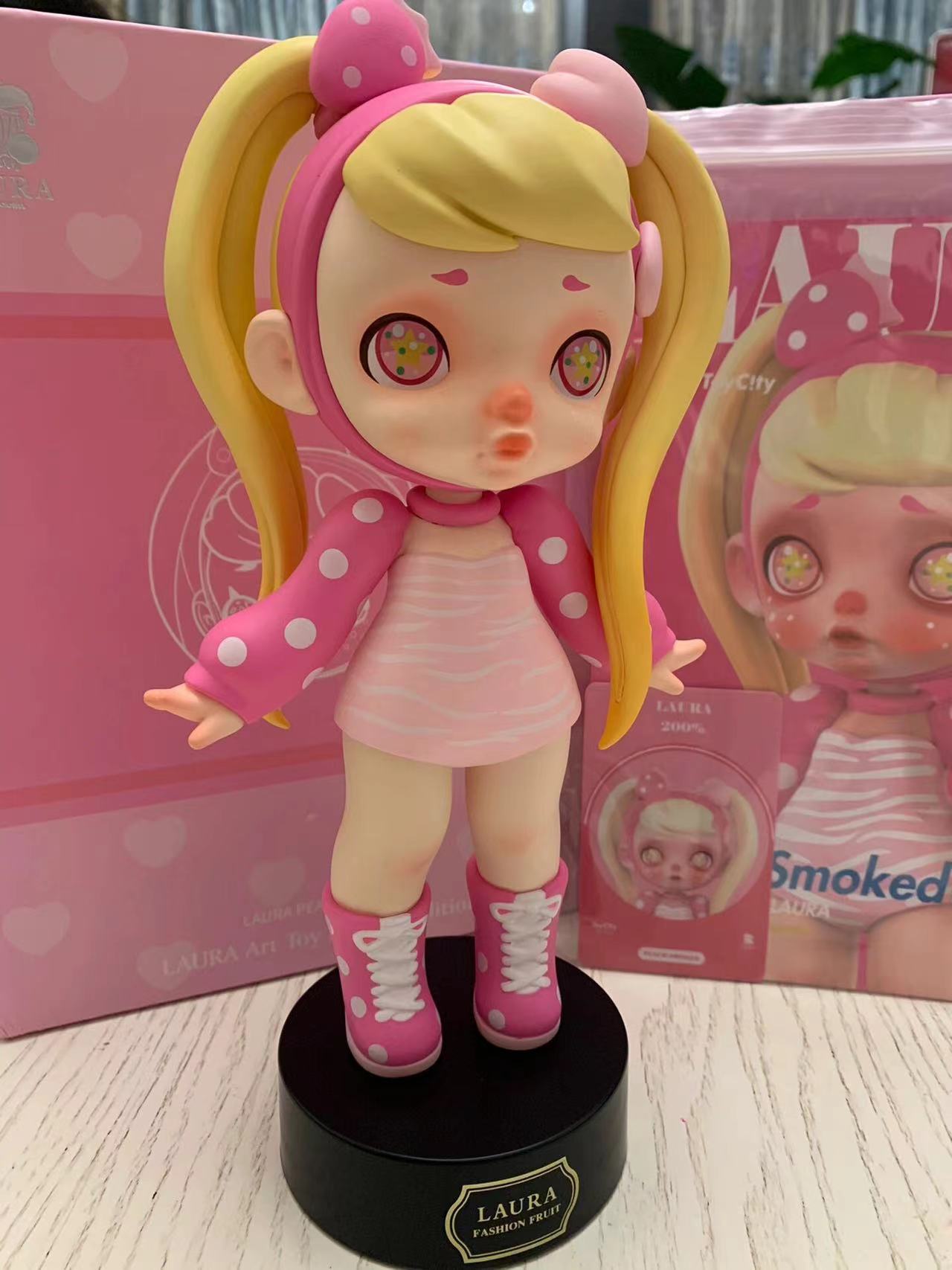 Laura Size 200%Peach Kaoru（Unboxing flawless） Big Figure Mega Doll