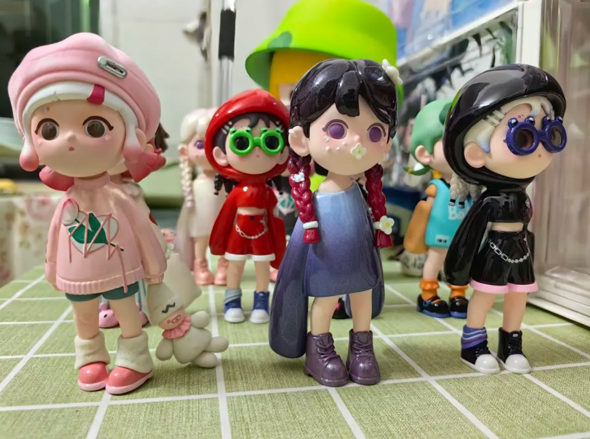 Winkyee Hello Shinny OOTD Series Doll for 15+