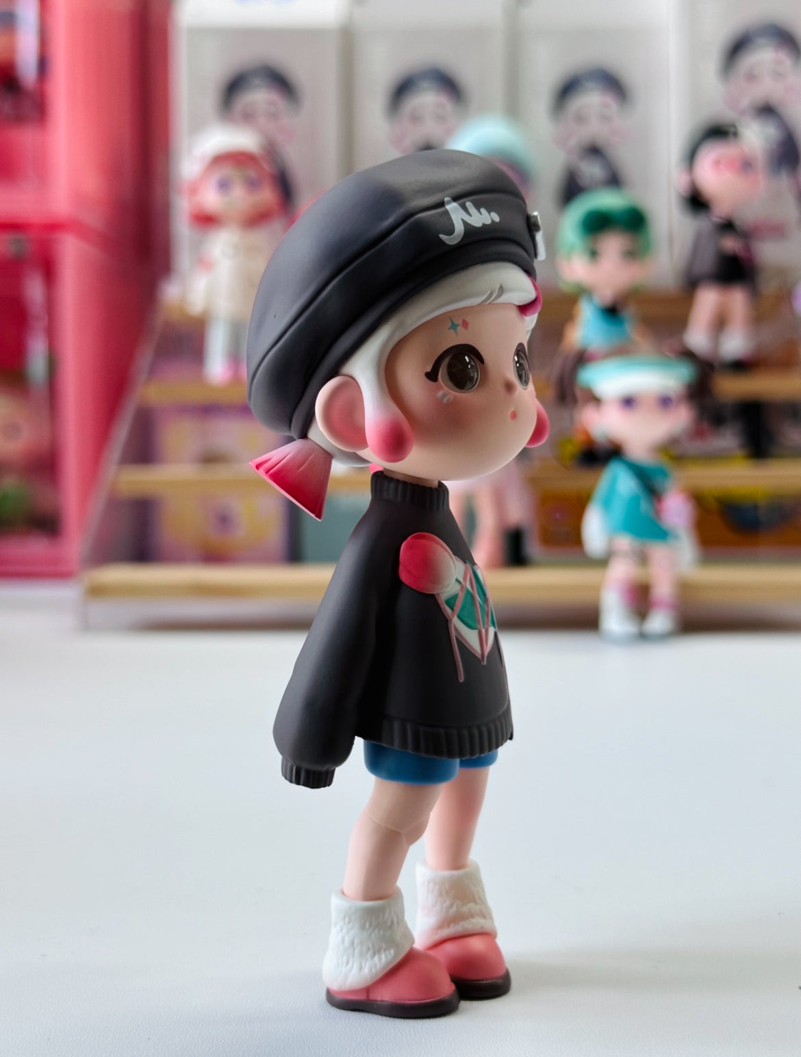 Winkyee Hello Shinny OOTD Series Doll for 15+