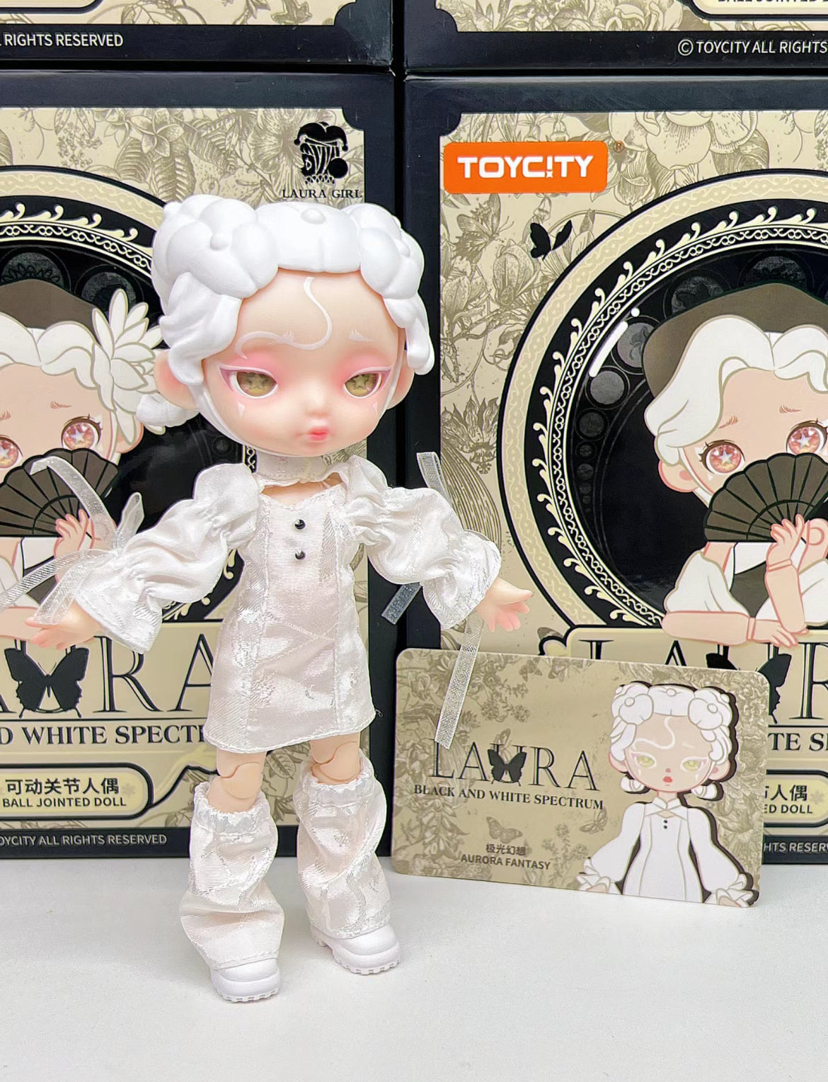 Laura Black And White Spectrum BJD Doll Series