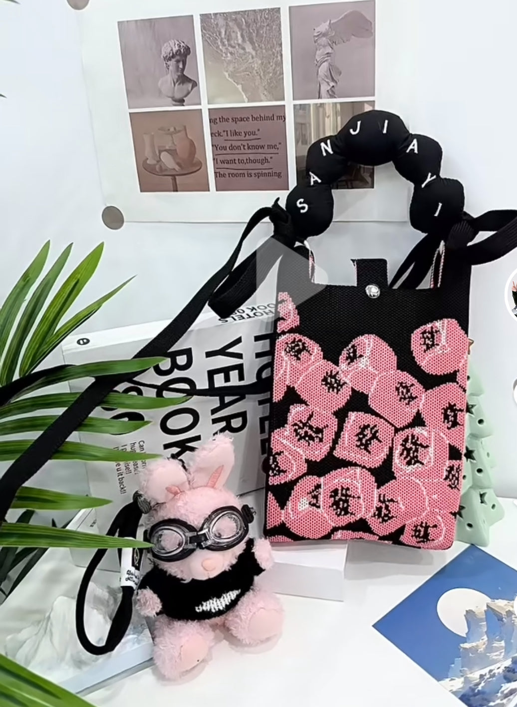 (NEW ARRIVAL) Knit Mini Bag With Cute Plushie Pendent