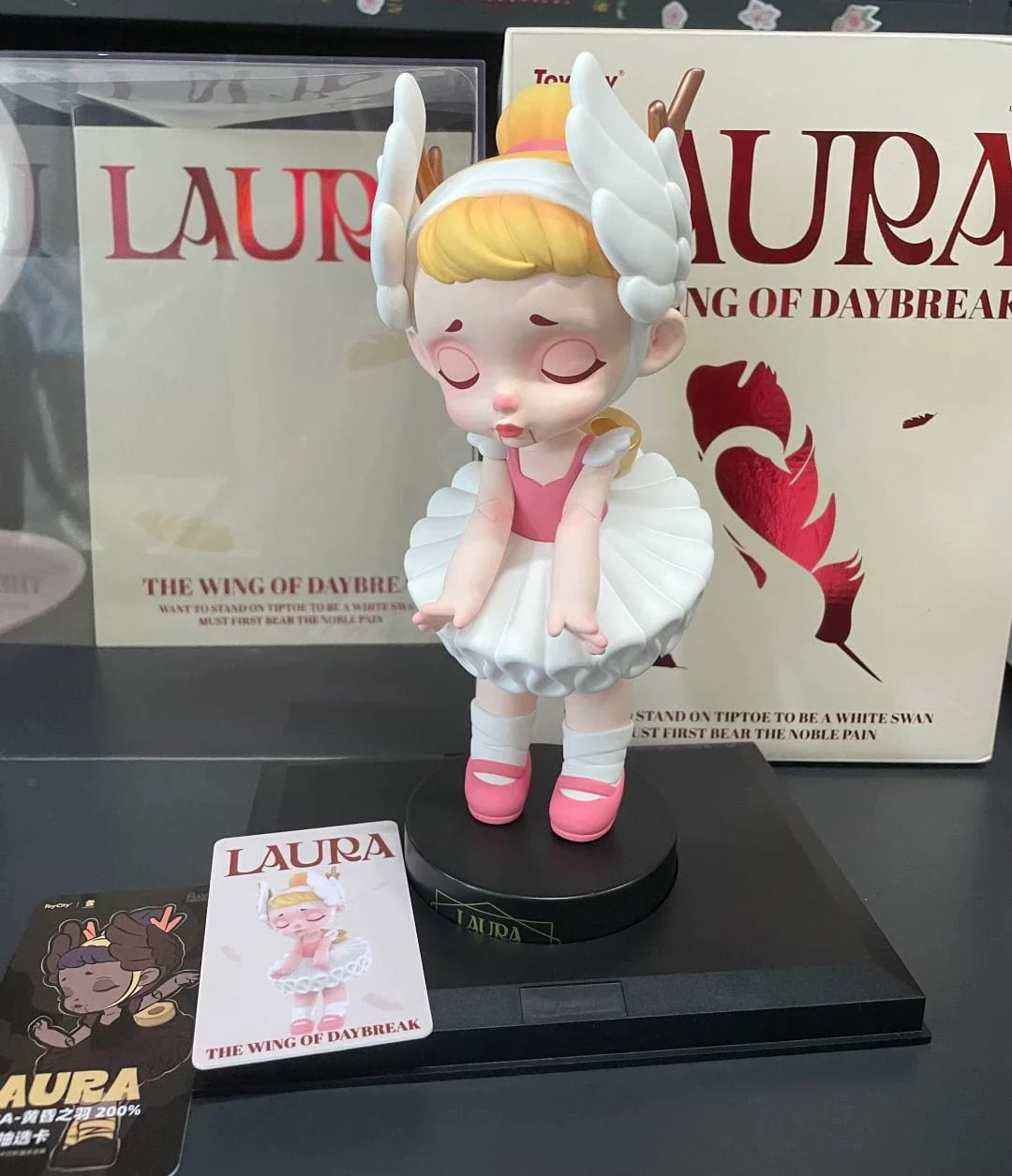 Laura Size 200% Wing of Daybreak Big Figure Mega Doll